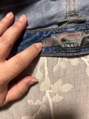 torrid Medium Blue Denim Jeans with Contrast Stitching